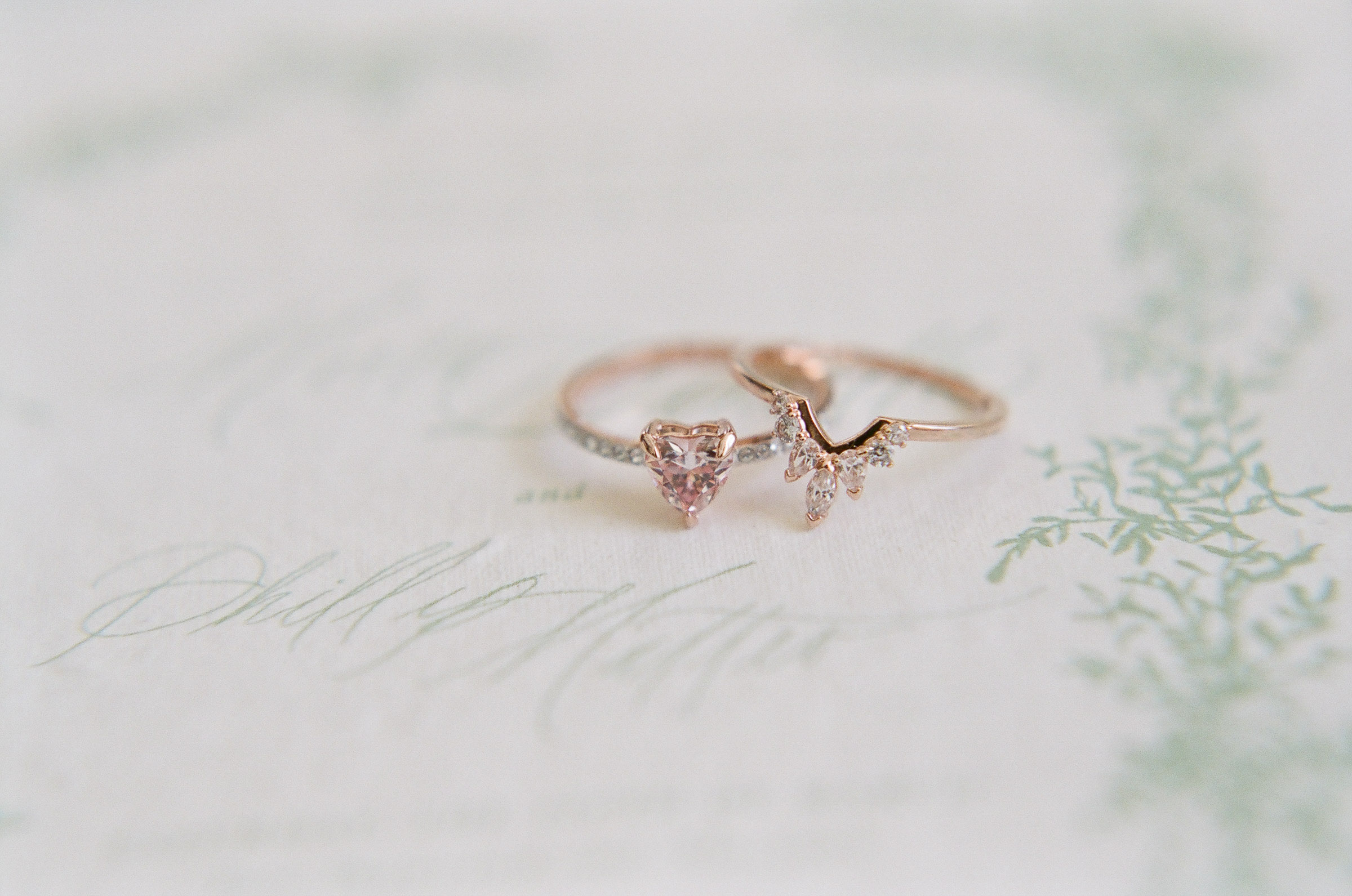 A refined boudoir session in Provence at Chateau de Tourreau