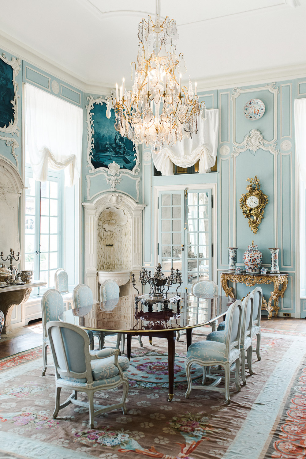 Luxury destination weddings in Paris