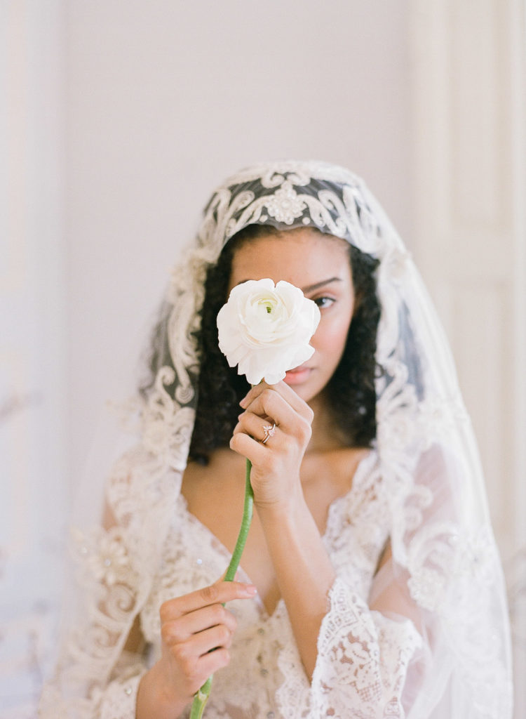 A refined boudoir session in Provence at Chateau de Tourreau