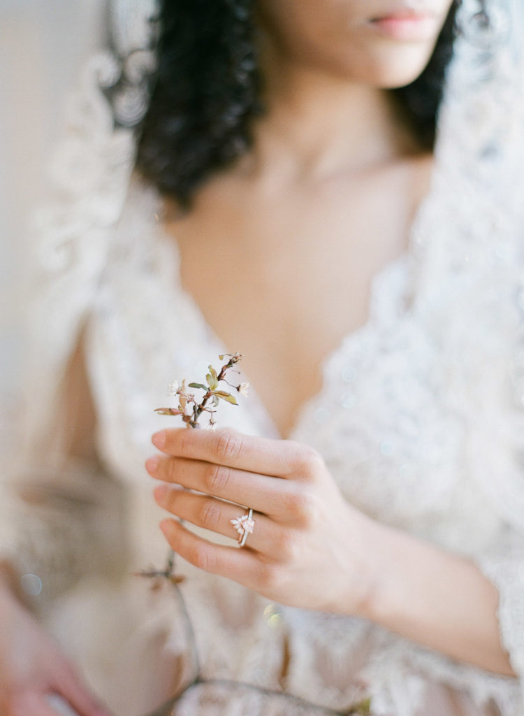 A refined boudoir session in Provence at Chateau de Tourreau